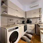 Carpe Explorer Apartment *